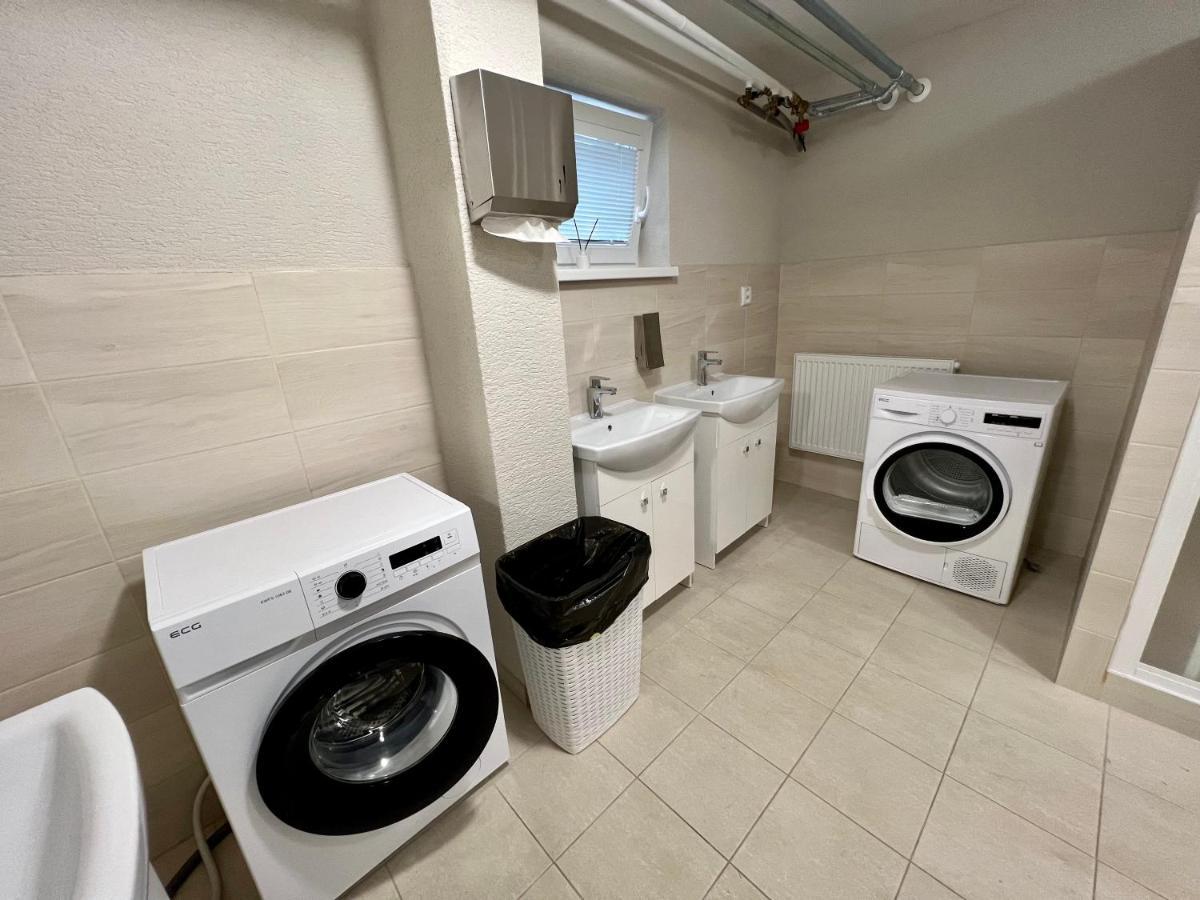 Hostel H18 บาร์เจโอ ภายนอก รูปภาพ